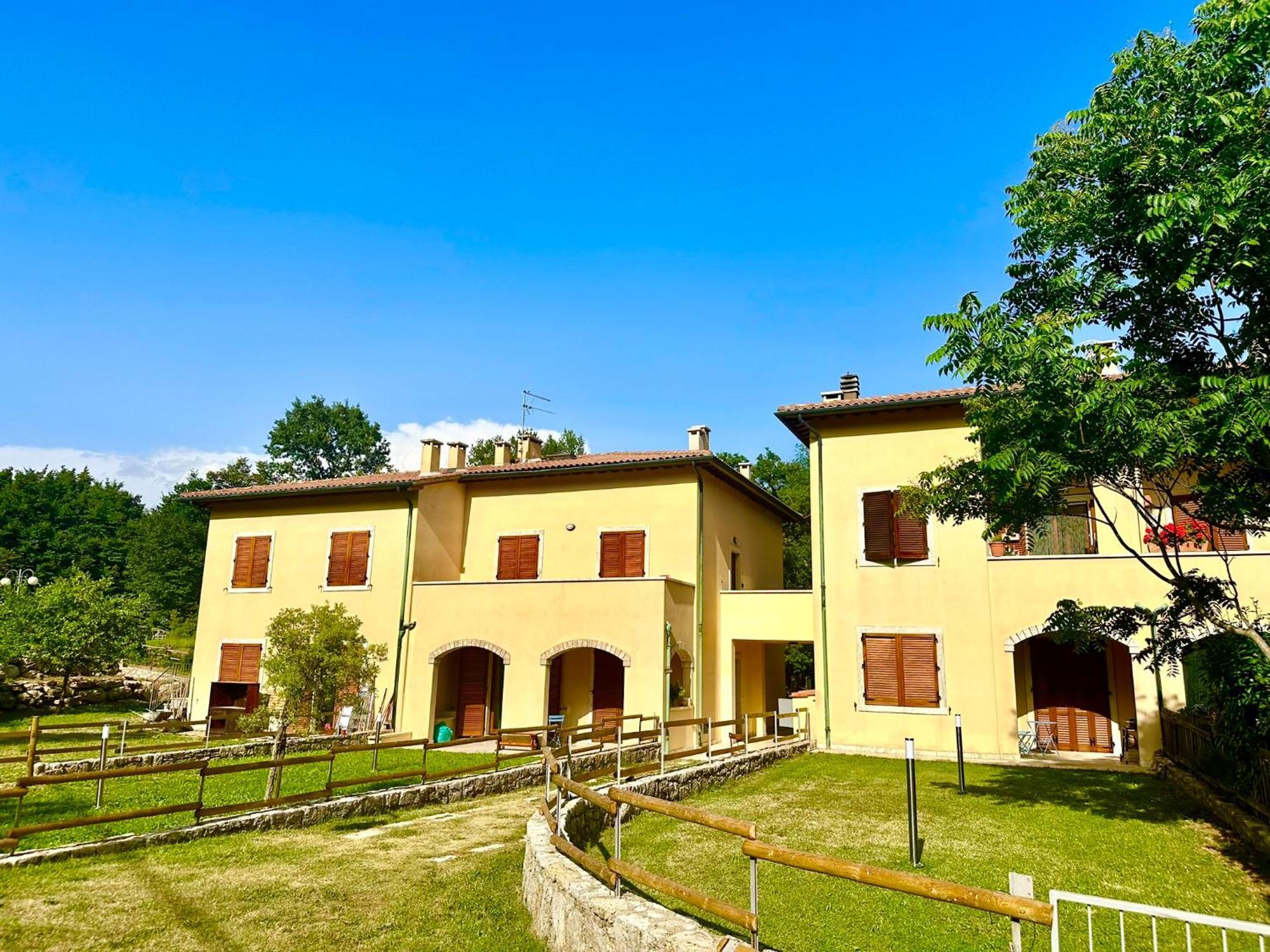 Mova Appartamenti Vacanze Bagni San Filippo Kültér fotó